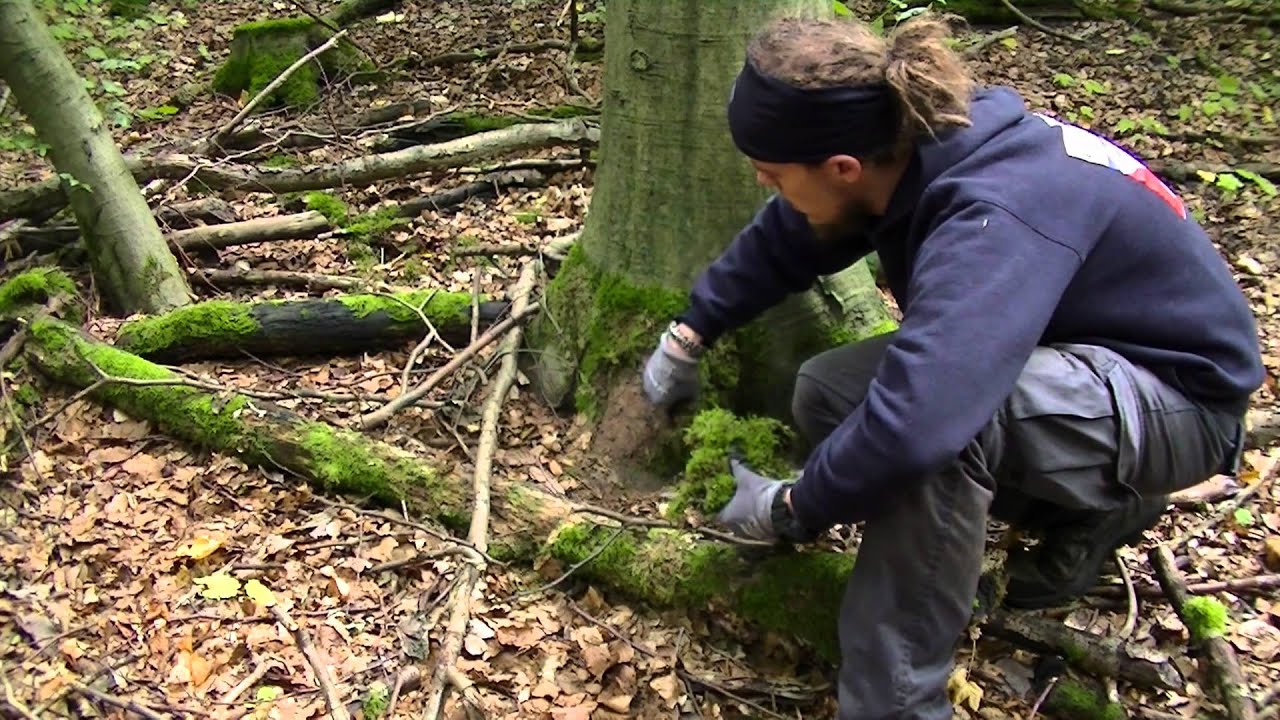 Debris Hut -  der Survival Notshelter